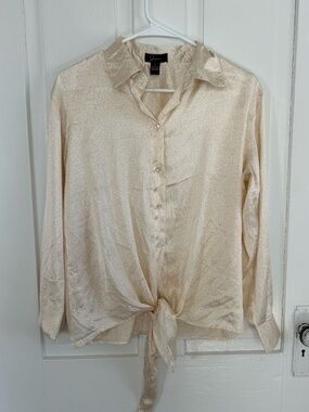 Jasper New York Men’s Cream Tie-Front Button Shirt